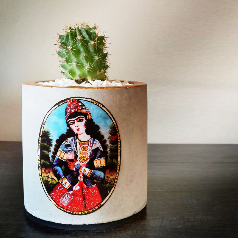 گلدان مدل خاتون mim-02