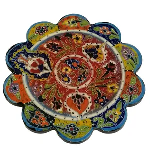  زیربشقابی میناکاری مدل نقش برجسته طرح کنگره ای 7523