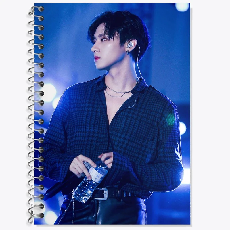 دفتر زبان 50 برگ خندالو مدل دو خط طرح آی ام گروه مانستا اکس MONSTA X کد 21113