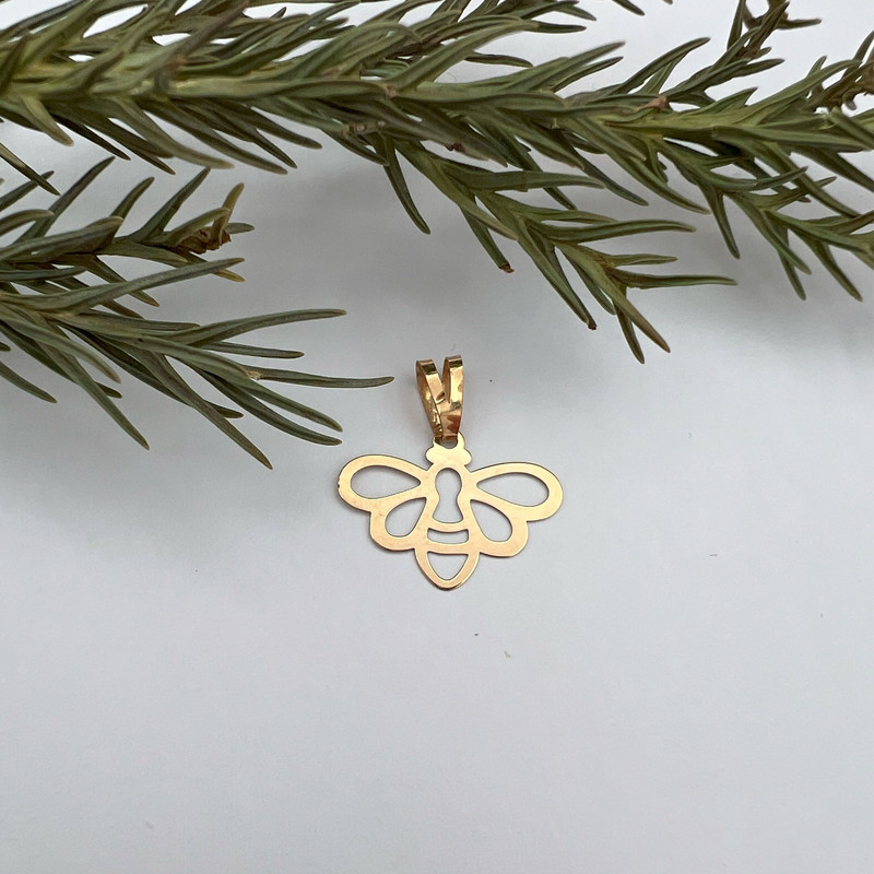 آویز گردنبند طلا 18 عیار زنانه گالری صادقی طرح زنبور