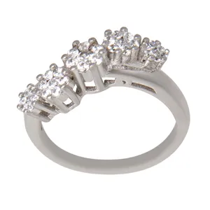 انگشتر نقره زنانه مدل رادیوم کد AWR_876