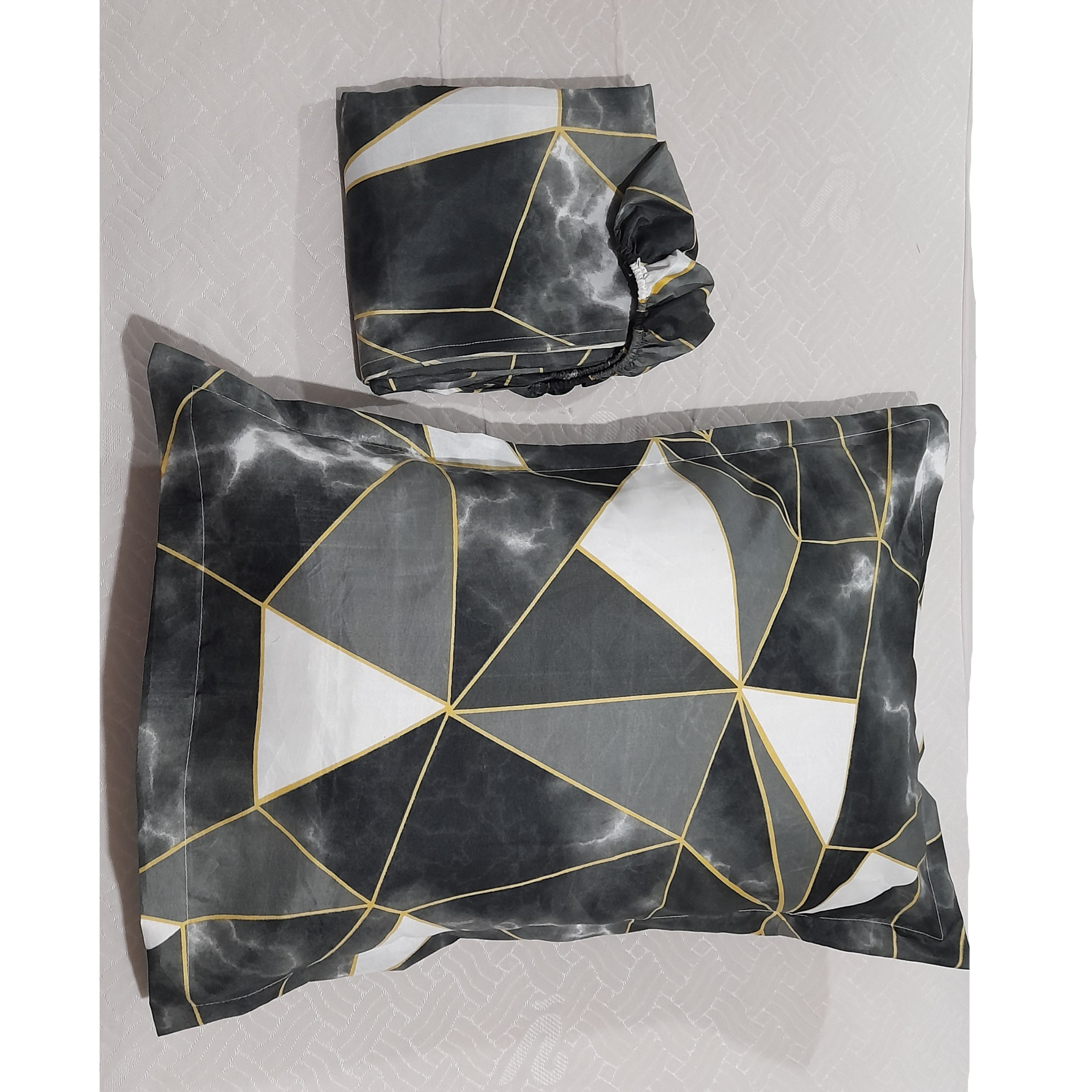 سرویس ملحفه مدل ماربل هندسی کد ni03057 یک نفره دوتکه