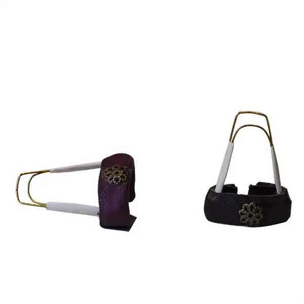 مضراب سه تار طرح چرم کد T10