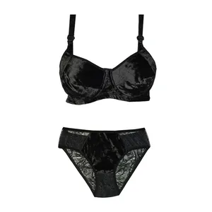 ست شورت و سوتین زنانه مدل مخمل کد 088