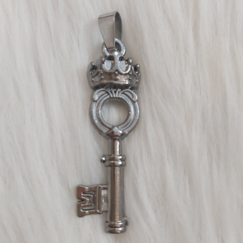 آویز گردنبند طرح کلید کد Key111 آویز گردنبند طرح کلید کد Key111