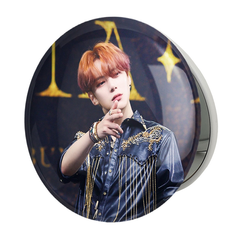 آینه جیبی خندالو طرح مینهیوک گروه مانستا اکس MONSTA X مدل تاشو کد 12262 
