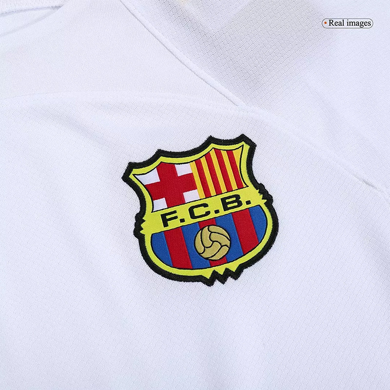 ست تیشرت و شلوارک ورزشی مردانه مدل بارسلونا کد Away 2024