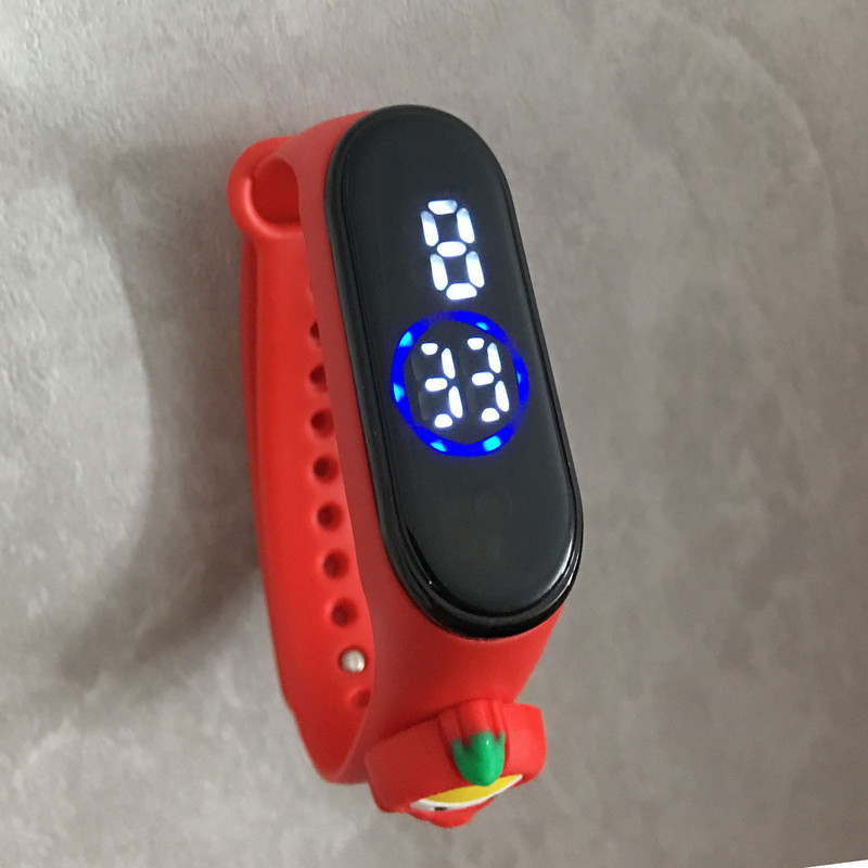 ساعت مچی دیجیتال بچگانه مدل ضدآب سیلیکونی کد W G TO RE DI99