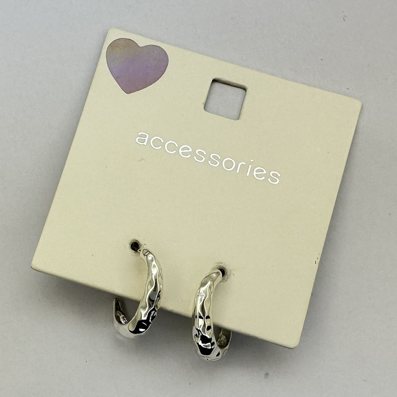 گوشواره زنانه اکسسورایز مدل مینیمال چکشی