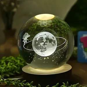 چراغ خواب طرح گوی کریستال مدل ماه و دختر کد02