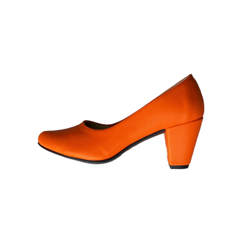 کفش زنانه مدل لودشکا رنگ نارنجی
