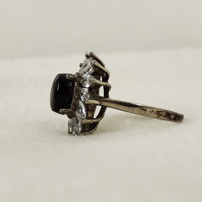 انگشتر نقره زنانه سلین کالا کد 22 انگشتر نقره زنانه سلین کالا کد 22