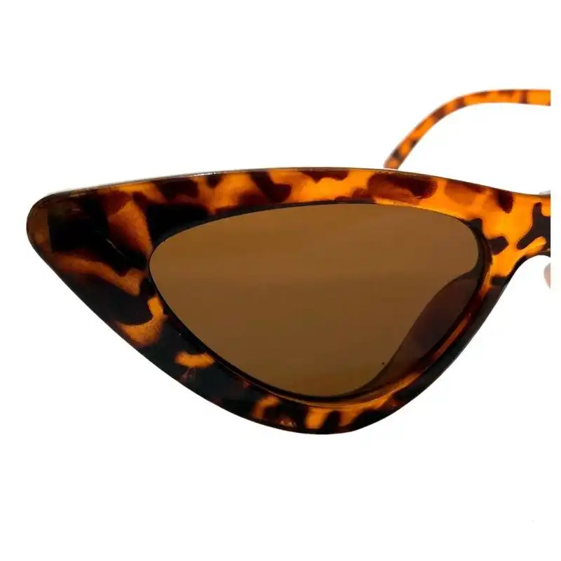 عینک آفتابی زنانه  مدل گربه ای پلنگی کد B010