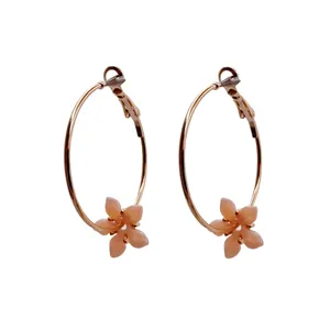 گوشواره زنانه مدل گل آویز