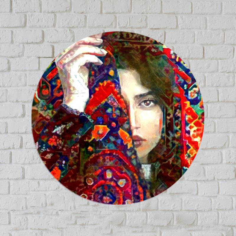 تابلو بوم مدل دختر ایرانی و ترمه