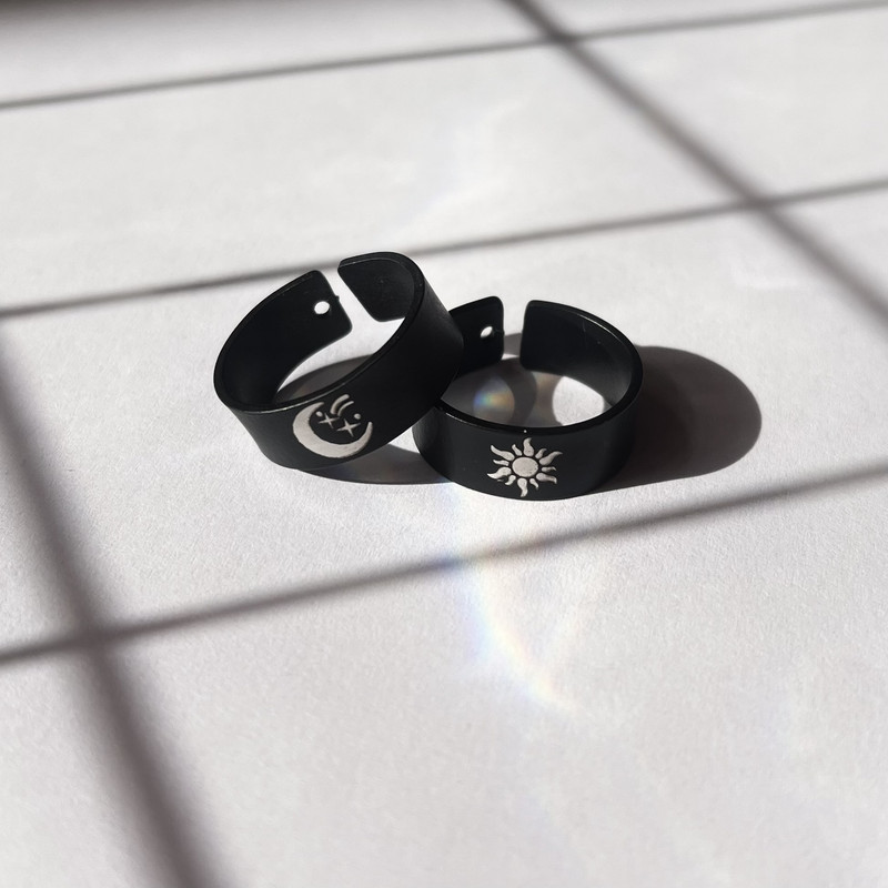 انگشتر مدل دوستی ماه و خورشید بسته 2 عددی انگشتر مدل دوستی ماه و خورشید بسته 2 عددی