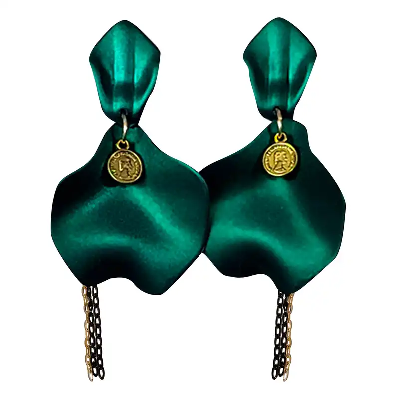 گوشواره زنانه مدل پلیمری کد 1-08001