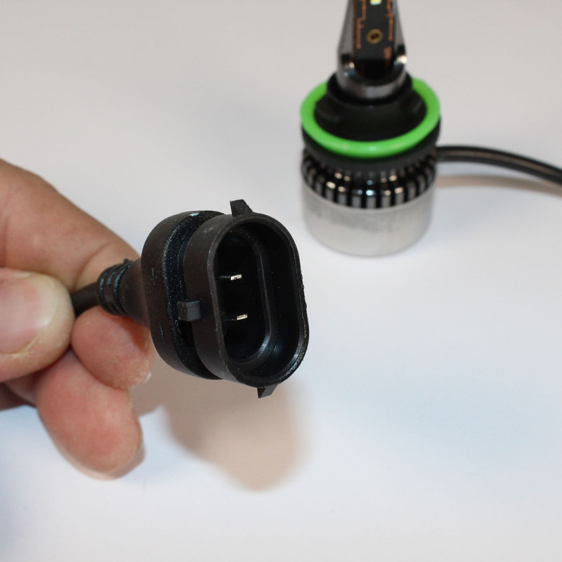 لامپ هدلایت خودرو سام مدل SM41 کد H11 بسته 2 عددی