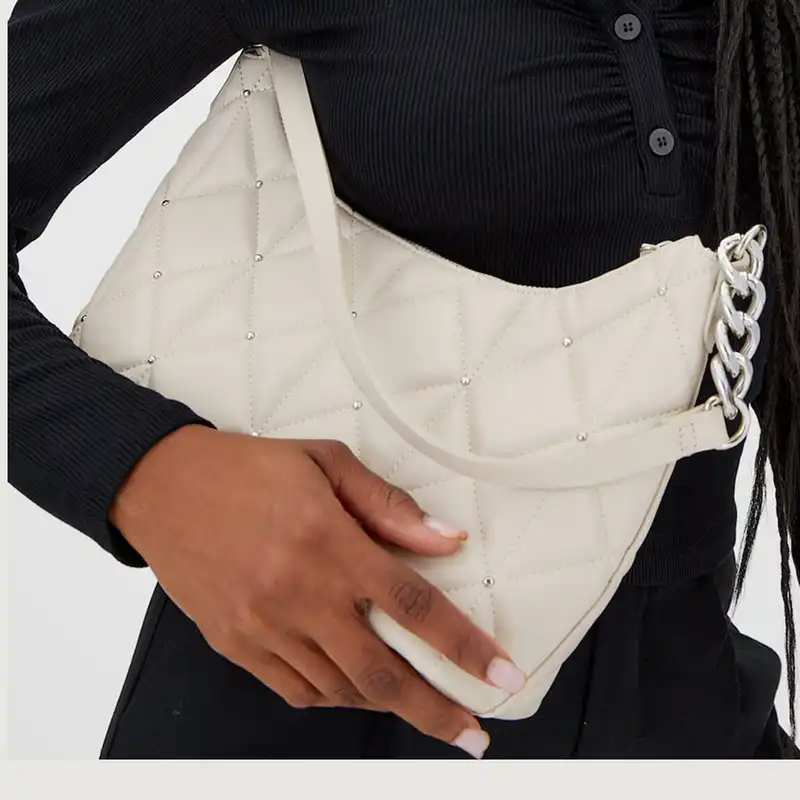 کیف دوشی زنانه استرادیواریوس مدل 0473201-V2022