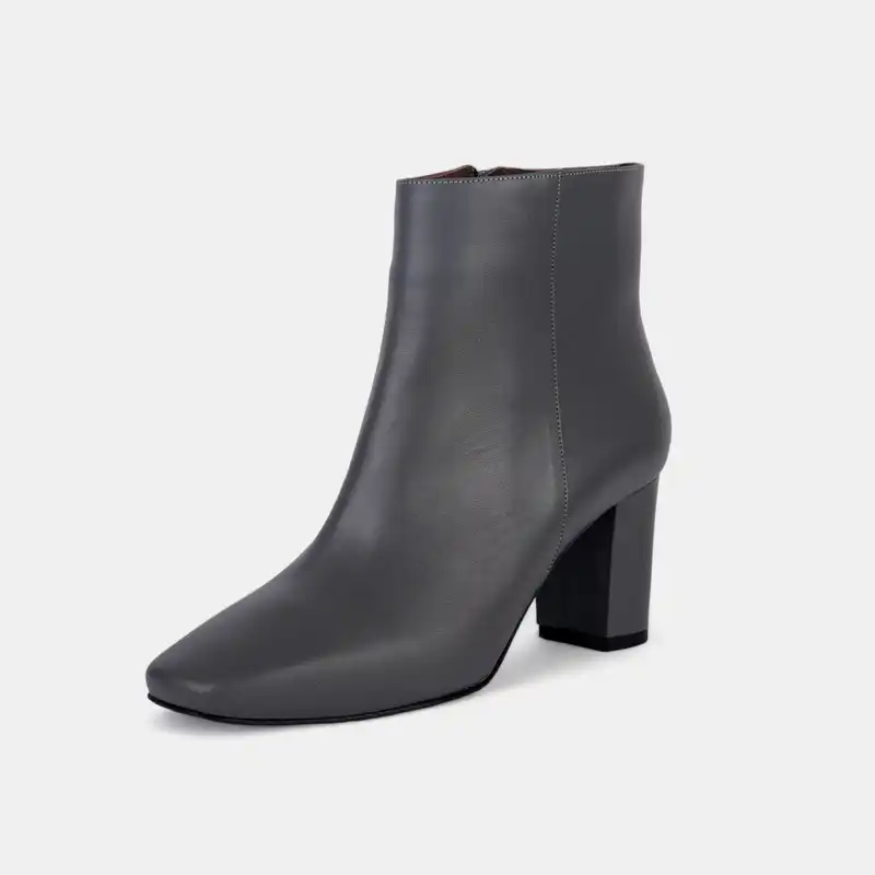 نیم بوت زنانه چرم نفیس مدل 42000114