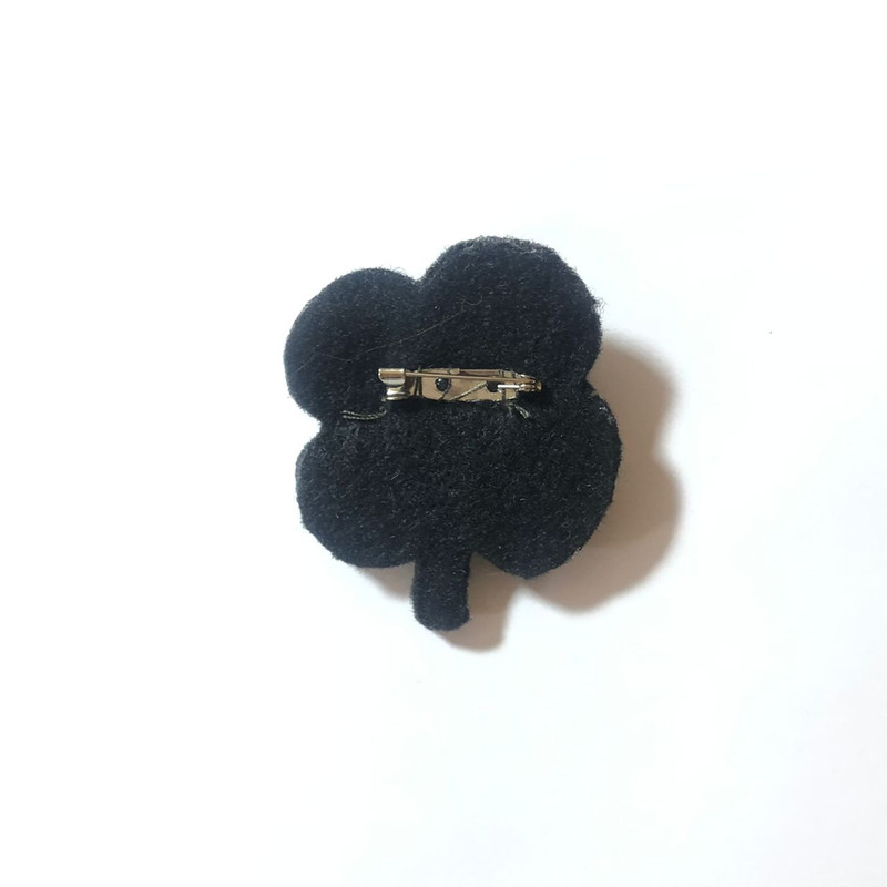 گل سینه دخترانه مدل گل