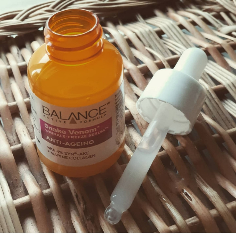 سرم پوست بالانس مدل اسنک ولوم حجم 30 میلی لیتر