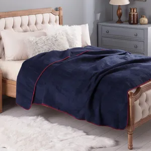 پتو مادام کوکو طرح ETOLIE BORDO سایز 220×200 سانتی متر