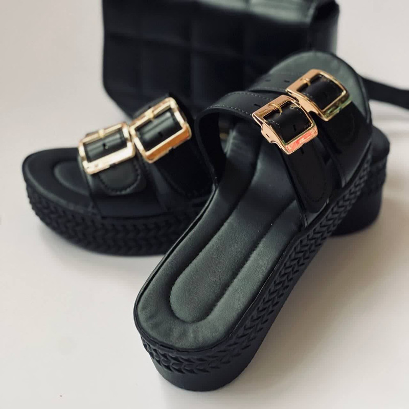 دمپایی زنانه مدل  گندومی