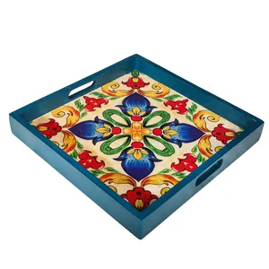 سینی مدل چوبی طرح دار مربع سنتی کد CR5010