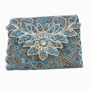 جانماز ترمه مدل کیفی دکمه دار کد 215