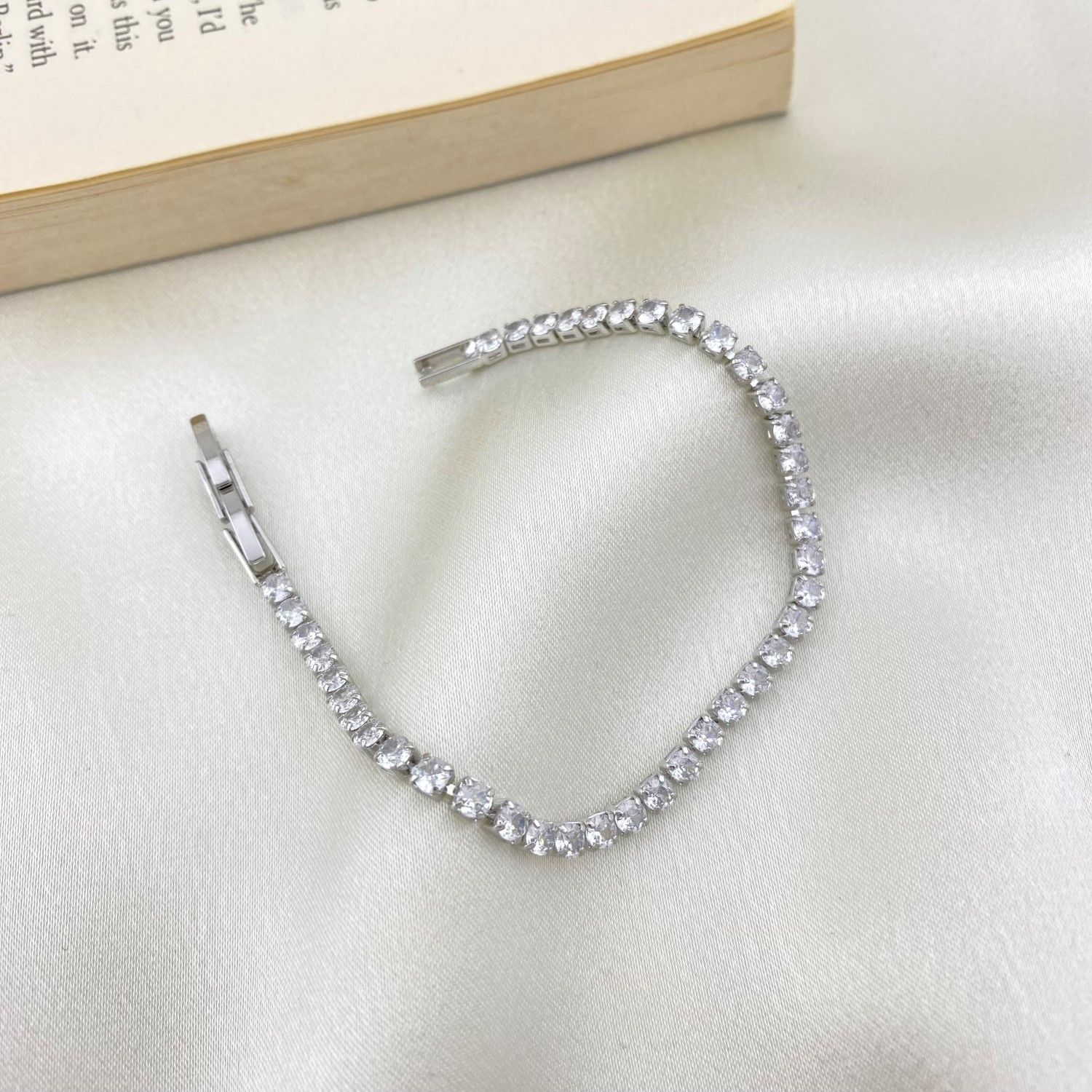 دستبند زنانه ژوپینگ مدل تنیسی کد B4344 -  - 3