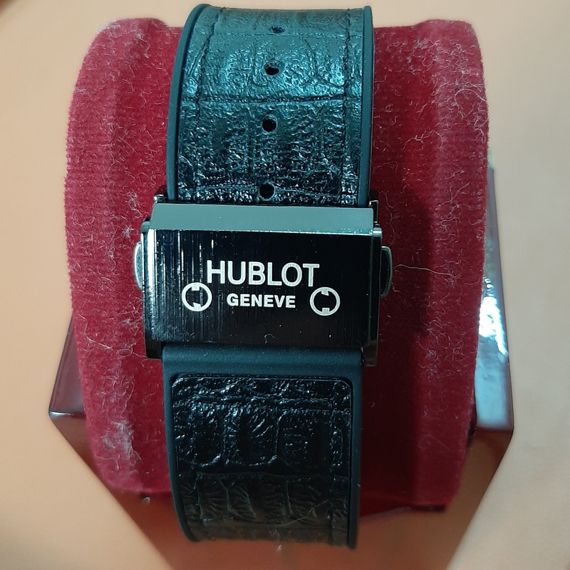 ساعت مچی عقربهای مردانه مدل hub02 ساعت مچی عقربهای مردانه مدل hub02