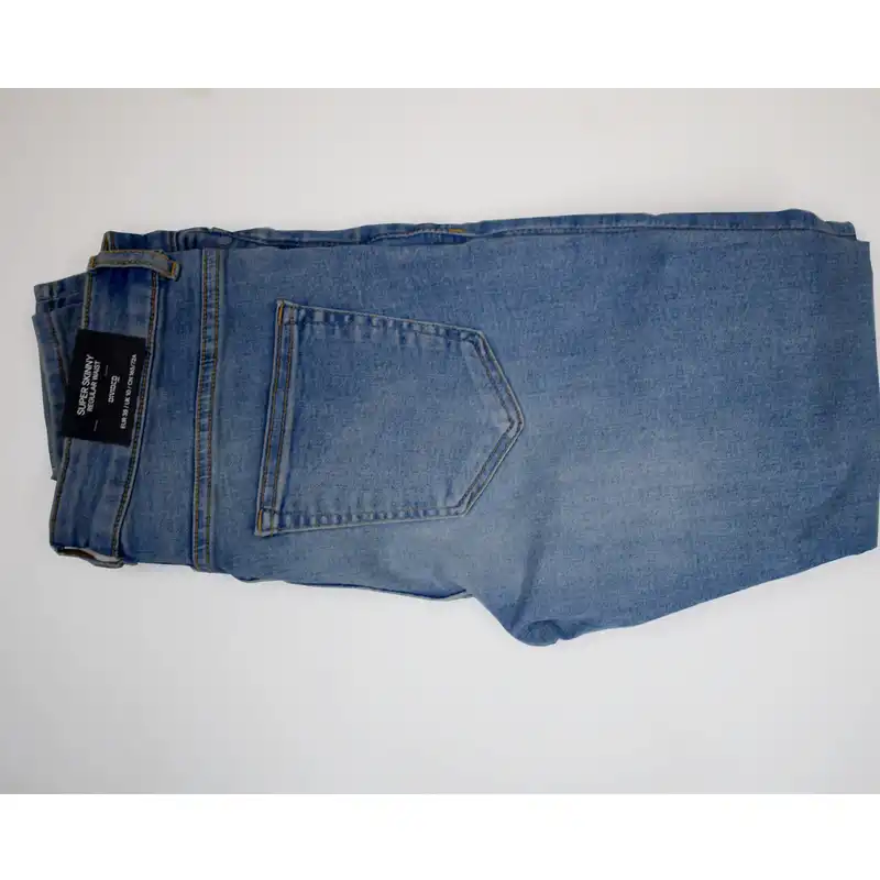 شلوار جین زنانه دیوایدد مدل 05544500