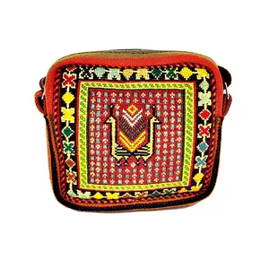 کیف گلیمی مدل رودوشی کد 18