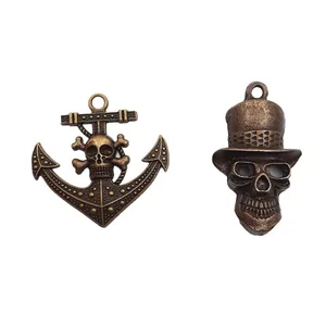 آویز دستبند طرح دزد دریایی کد AG-PD34 مجموعه 2 عددی