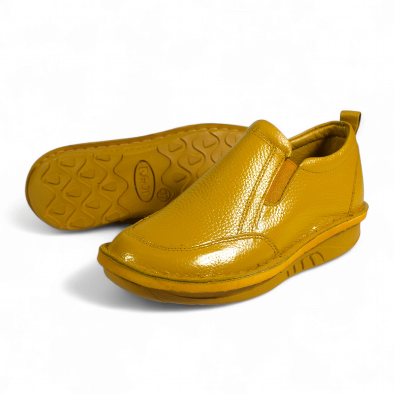 کفش روزمره زنانه چرمیران مدل PW1231