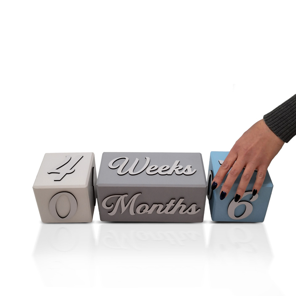 استند رومیزی کودک طرح مگا گاهشمار مدل MKids35-Mega-M