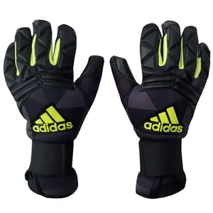 دستکش دروازه بانی مدل esS