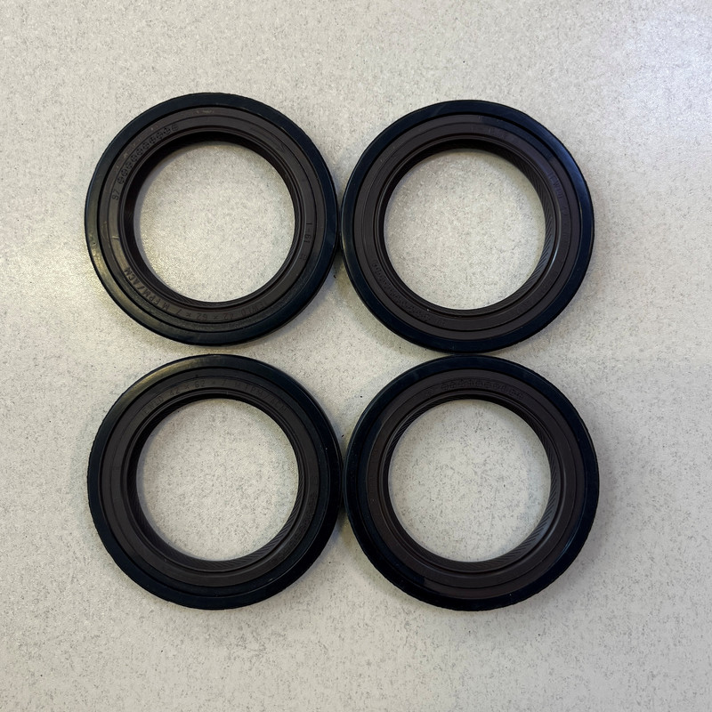 كاسه نمد جلوي ميل لنگ سیتروین کد 600194 مناسب برای زانتیا بسته 4 عددی