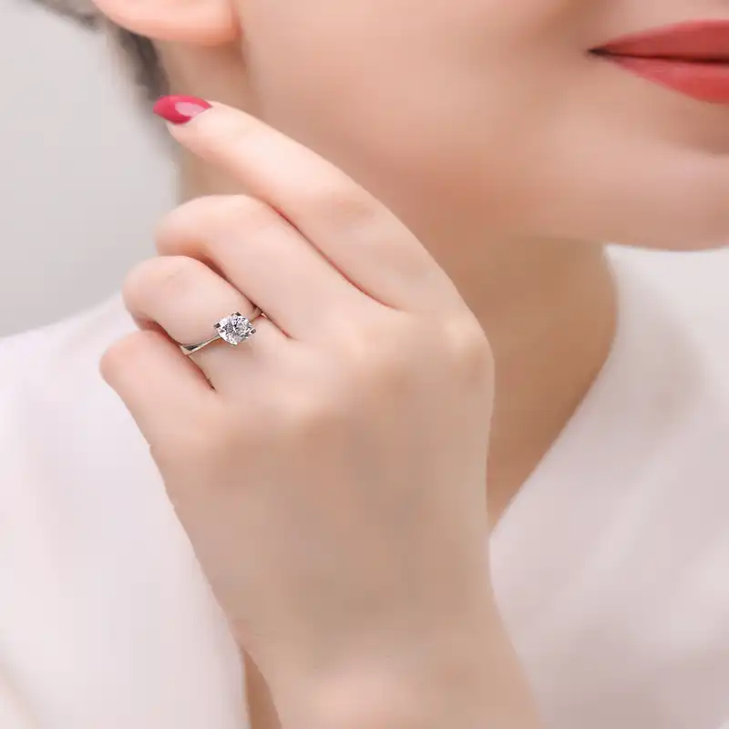 انگشتر نقره زنانه مدل RI R35