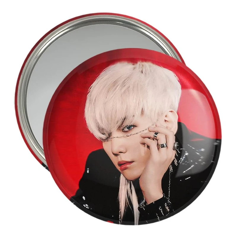 آینه جیبی خندالو مدل بکهیون گروه اکسو EXO  کد 13618