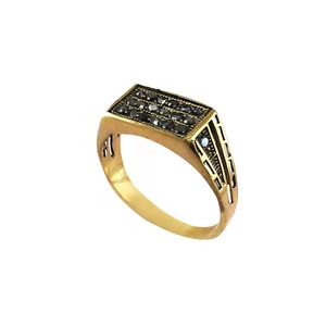 انگشتر زنانه مدل انگشتر مارکازیت طرح مستطیلی کد 030308