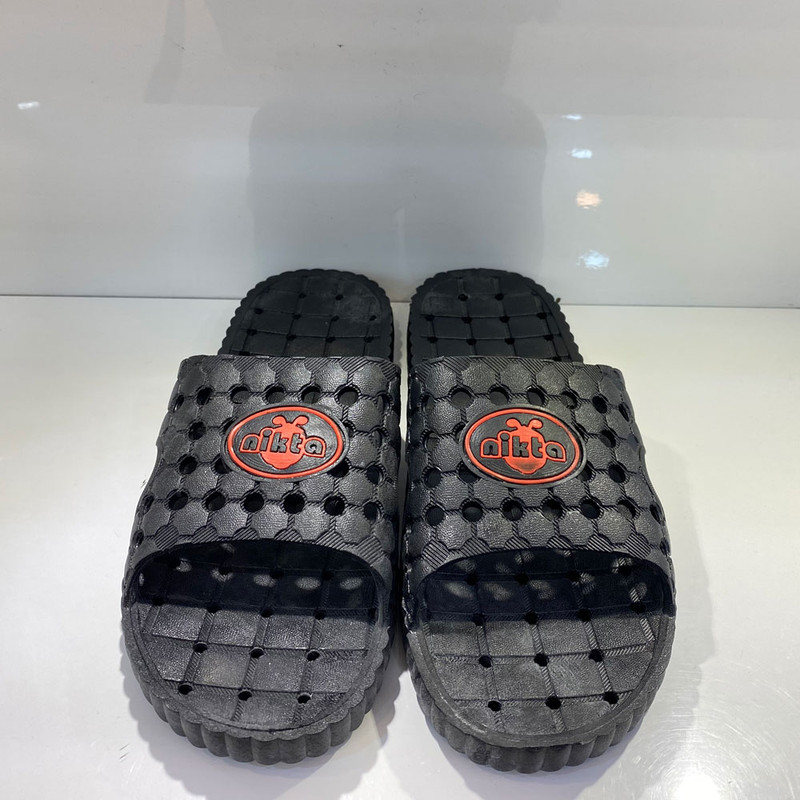 دمپایی حمام نیکتا مدل سوراخ دار