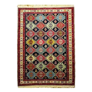 گلیم دستباف یک و نیم متری طرح عشایری مدل AA