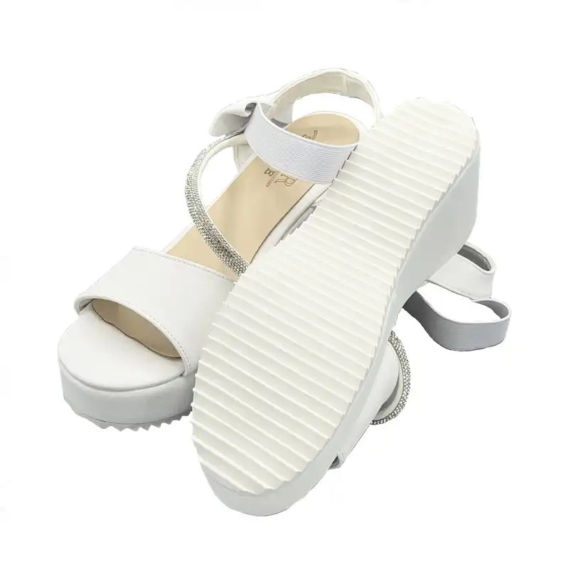 صندل زنانه مدل پاپیونی نگین دار 001