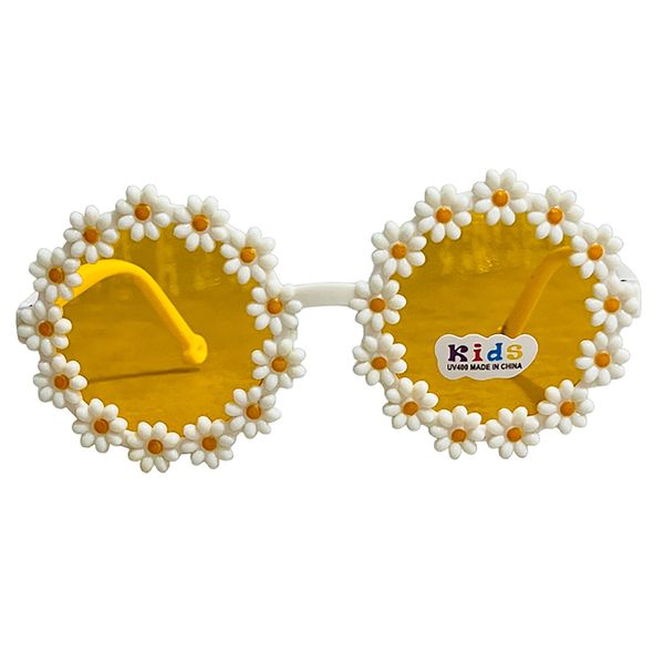 عینک آفتابی بچگانه مدل شفاف طرح بابونه 1 کد WH IT 