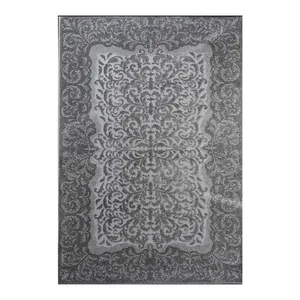 فرش ماشینی 315 شانه فرش ساوین زمینه نقره‌ای حاشیه نقره‌ای مدل 7401