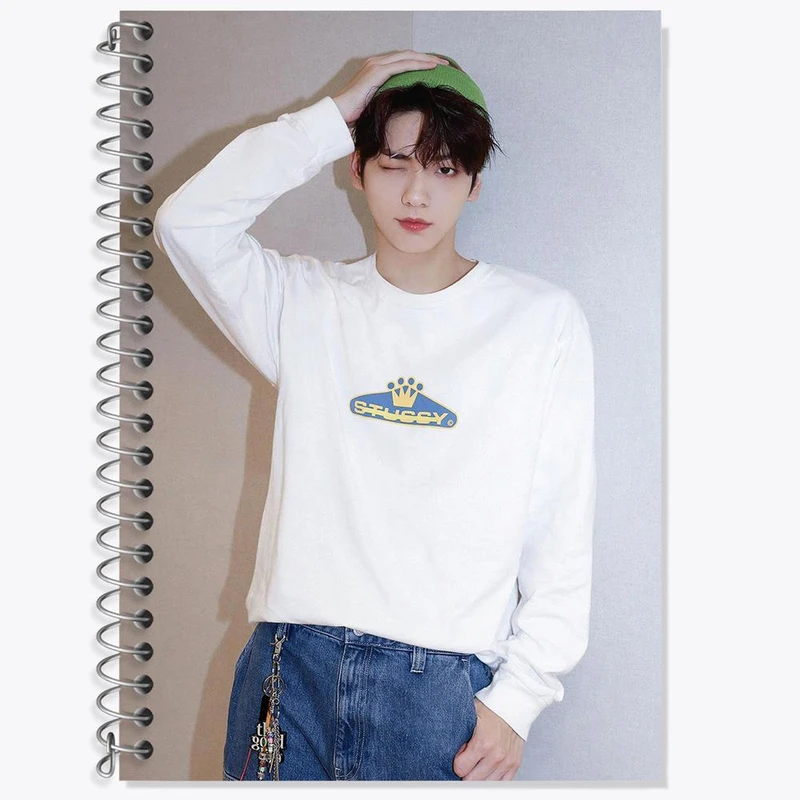 دفتر زبان 50 برگ خندالو مدل سه خط طرح سوبین گروه تی اکس تی TXT کد 20024