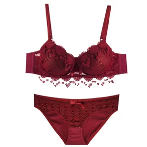 ست شورت و سوتین زنانه مدل اسفنجی