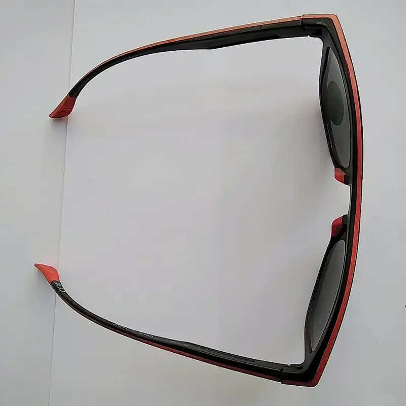 عینک آفتابی زنانه مدل SS 068